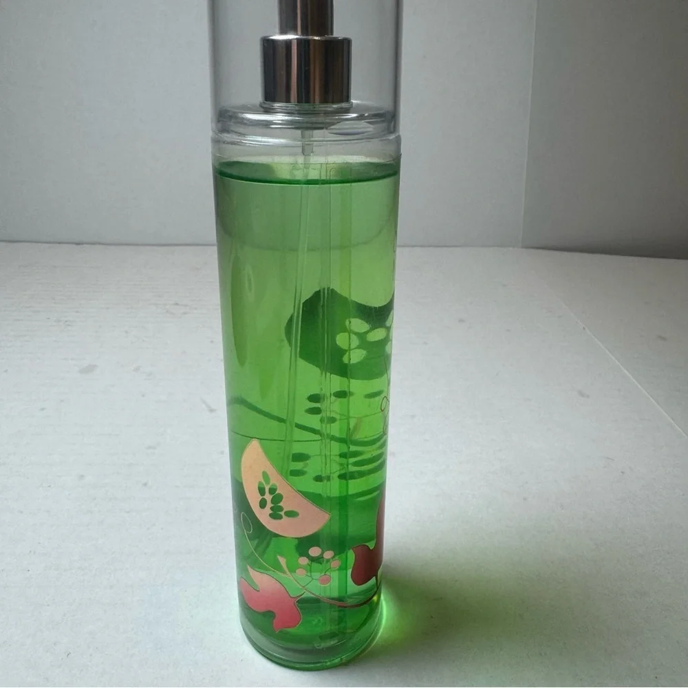 Bath & Body Works | CUCUMBER MELON Body Mist Spray - 8 oz